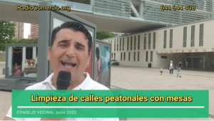 Limpieza de las calle peatonales en Benidorm