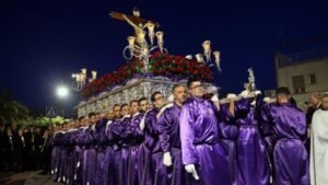 Solemne Procesión Miércoles, 1 de abril. 22’00 horas Parroquia de San Jaime y Santa Ana Cofradía del Stmo. Cristo del Perdón y de la Buena Muerte Hermandad Sacramental de la Santa Cena