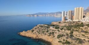 La justicia avala el acuerdo aprobado por el Ayuntamiento de Benidorm para la adquisición del suelo del APR7 de Serra Gelada